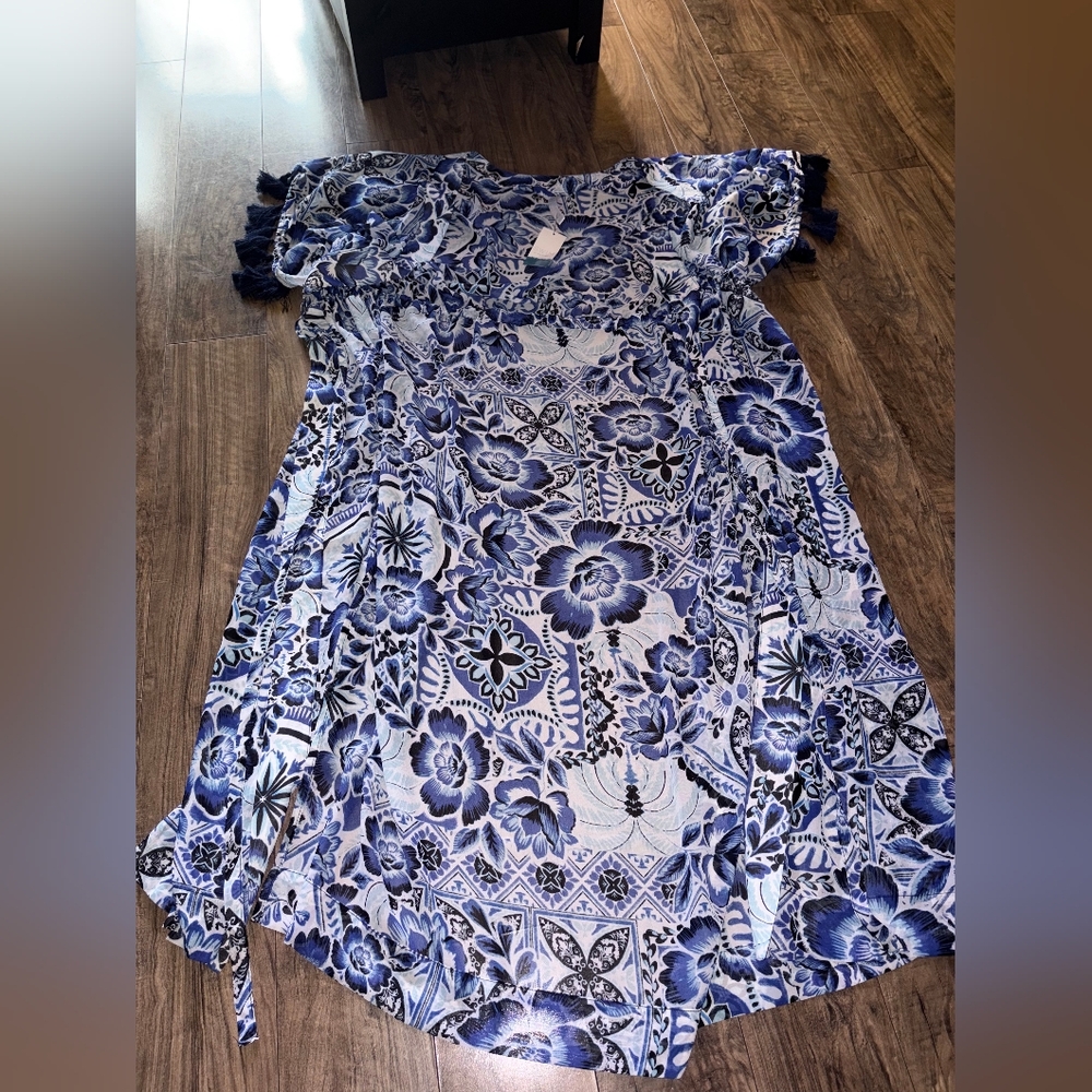 Cacique Blue and White Floral Tassel Sleeve Swim Coverup